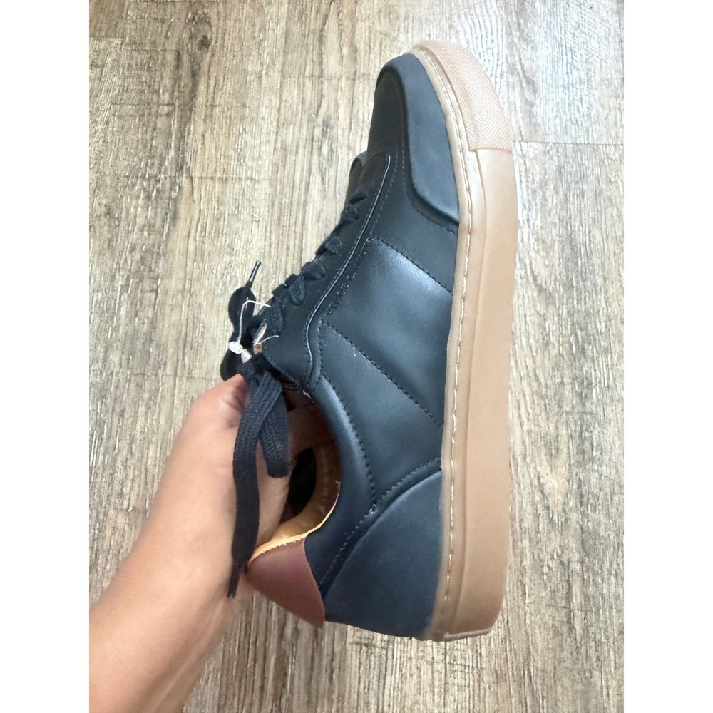 Vince Camuto Elowin Mens Black Gum Sole Sneakers Size 8M Low Top Lace Up Shoes - Picture 2 of 9